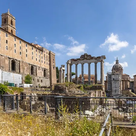 شقة Location By Colosseum & Imperial Forums روما